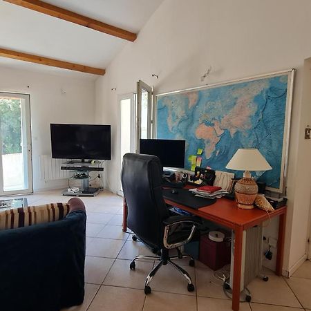 Chambre Nîmes Extérieur photo